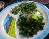 A picture of step 3 of Green onions bajra paratha.