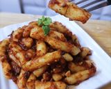 A picture of step 9 of Korean chewy garlic Potato in Red sauce.