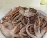 Foto del paso 1 de la receta: Calamares en su tinta 🦑