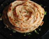 A picture of step 1 of Parotta and Chicken Salna.
