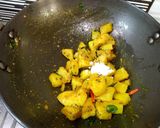 बटाटा भाजी (Potato Bhaji Recipe In Hindi) रेसिपी चरण 3 फोटो