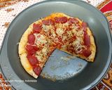 Foto langkah ke 5 dari resep Pizza Homemade.