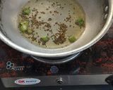 A picture of step 2 of Chatpati Bhel.
