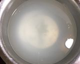 A picture of step 2 of Lemon Drink.