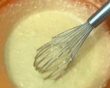 Foto del paso 4 de la receta: Bizcocho de fresas y coco 🍓