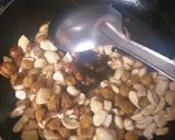 A picture of step 2 of Semiya payasam.