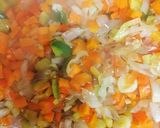Foto del paso 3 de la receta: Albóndigas en salsa de tomate con verduras
