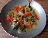 Foto langkah ke 5 dari resep Tim peda cabe gendot kuah bening.