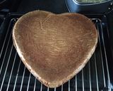 A picture of step 3 of Heart Shaped Chiffon cake:.