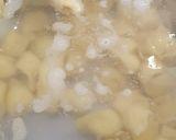 Házi sajtos és sonkás tortellini sajtszósszal recept fázis 7 fotója