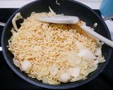 好簡單「台式炒泡麵」加年糕吃更飽！！的食譜步驟6照片