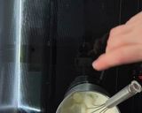 Foto del paso 2 de la receta Tarta de Queso Philadelphia con Mermelada de Fresa