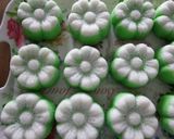 Foto langkah ke 4 dari resep Kue Putu Ayu.