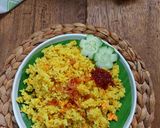 Foto langkah ke 4 dari resep Nasi Goreng Kunyit.