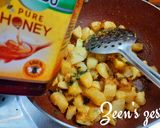 A picture of step 3 of Honey Chilli Potatoes.