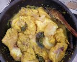 Foto langkah ke 4 dari resep Ayam ungkep bumbu kuning.