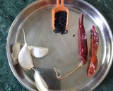 খোসা বাটা(khosa bata recipe in Bengali) রেসিপির ধাপ 2 ছবি