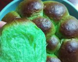 Foto langkah ke 5 dari resep Roti sobek (pandan).