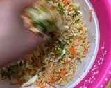 Foto langkah ke 6 dari resep Bakwan mie super renyah.