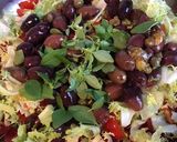 Une image de l'étape 7 de Salade de frisée aux tomates cerises,olives et câpres.