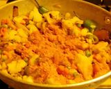 A picture of step 3 of Samosa.