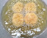 Foto langkah ke 4 dari resep Bola tahu rambutan.