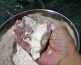 A picture of step 2 of Sabudana minty flavour samosa.