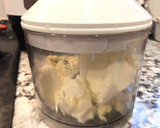 Foto del paso 1 de la receta: Crema de queso azul para relleno de volovanes y canapés de aperitivo