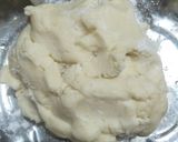 A picture of step 4 of Apple Rose pie.