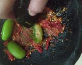 Foto langkah ke 2 dari resep Sambal Belimbing Wuluh.