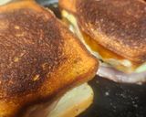 A picture of step 4 of Brad's Ranch Patty Melt.