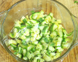 Foto del paso 1 de la receta: Tortas de calabacitas con queso panela - 2