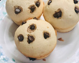 Foto del paso 5 de la receta: Muffins rellenos de dulce de leche y chips de chocolate