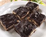 Foto langkah ke 6 dari resep Kek Batik Malaysia.