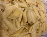 صورة لخطوة 1 من وصفة معكرونة بالبشاميل 🍴