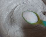 A picture of step 3 of Dahi Vada.