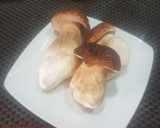 Foto del paso 1 de la receta: Arroz caldoso de pollo de corral y boletus