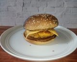 Foto langkah ke 4 dari resep 121. Burger ayam crispy.