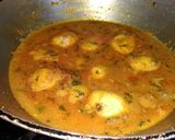 A picture of step 3 of Dum aloo mughlai.