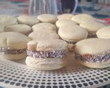 Foto del paso 5 de la receta: Alfajores de maicena sin manteca