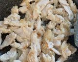 A picture of step 5 of Chicken stroganoff.