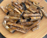 Foto del paso 4 de la receta: Tiras de berenjena con miel en freidora de aire