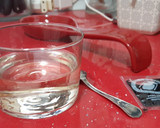 Foto del paso 2 de la receta: Cola de merluza a la plancha con salsa de tinta de sepia