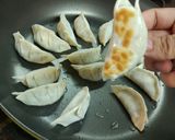 Foto langkah ke 8 dari resep Gyoza.