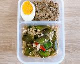รูปขั้นตอนการทำที่ 5 ของ เมนูอาหารคลีน #ฉบับเด็กหอ ยำมะเขือยาวไก่สับ ผัดมะเขือยาวใบโหระพา