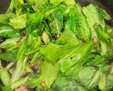 Hình bước làm 2 của món Cải xanh xào thịt nạc