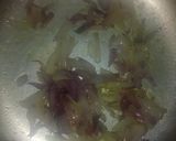A picture of step 1 of Onion scrambled eggs # staplefoodrecipecontest.
