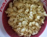 A picture of step 1 of Mayo Macaroni.