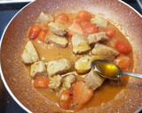 Foto del paso 4 de la receta: Solomillo con salsa de naranja, fresones y miel