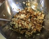 Une image de l'étape 6 de Croustillants de bricks aux dattes, amandes et miel.